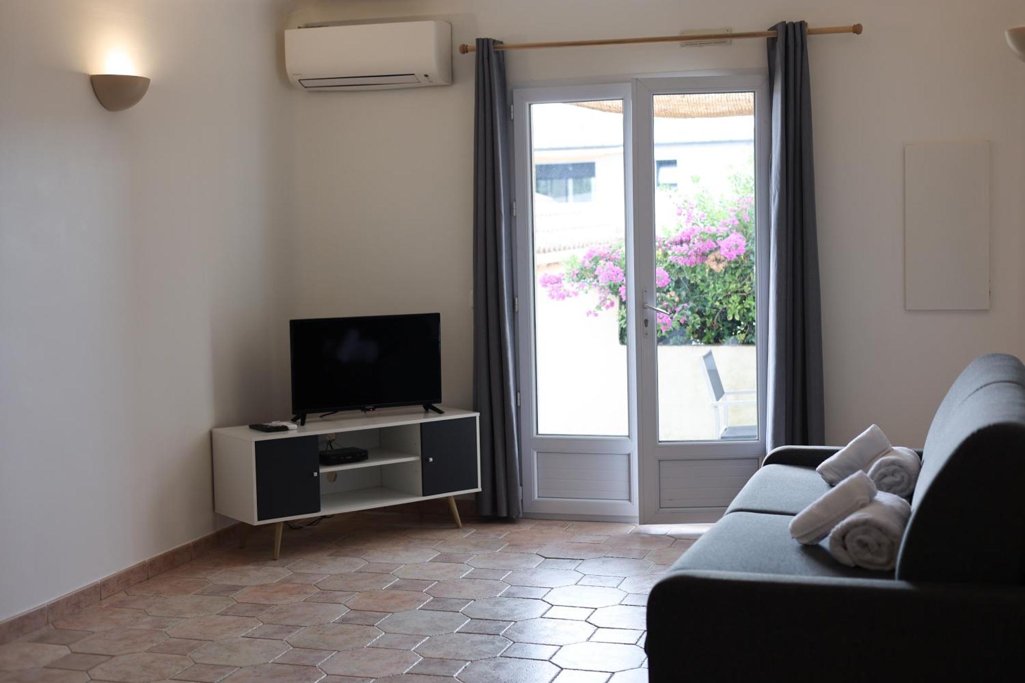 Marina Di Fautea Apartment Olmucciu Room photo